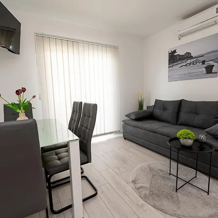 Kozina Apartment Zadar